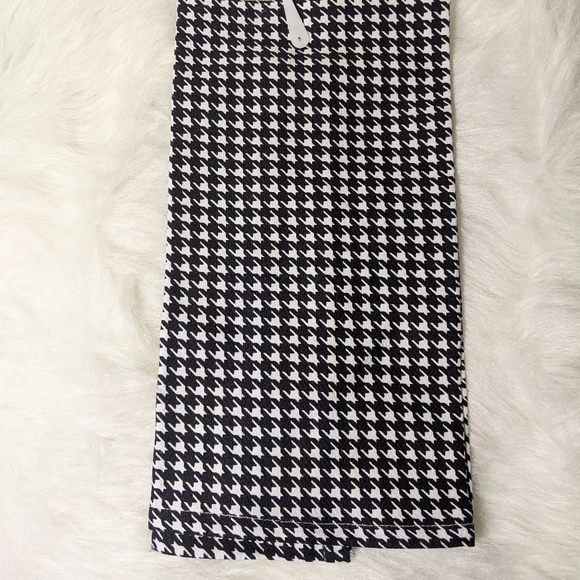 NWT Halloween Kitchen Towels & Potholders - Picture 9 of 11